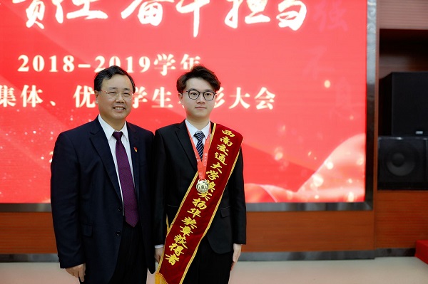 1584843695919083223.png 8.png