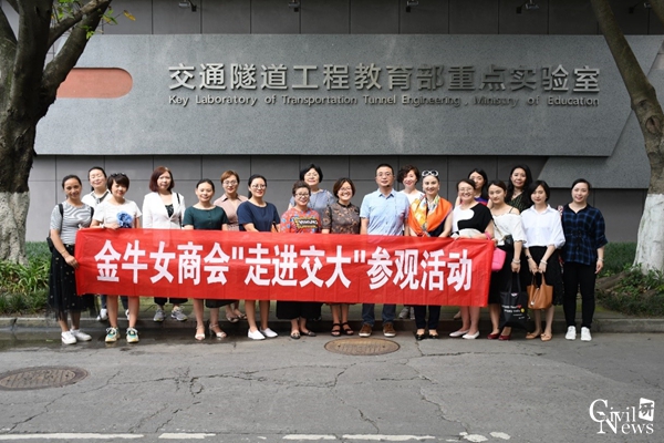 1561132156240048647.jpg 5.jpg